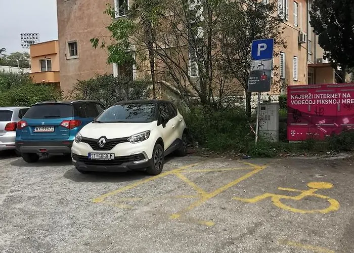 Chillax Πανσιόν