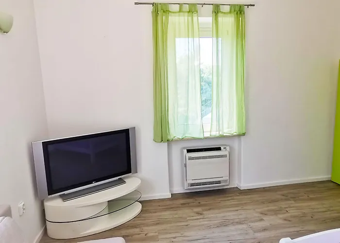 Chillax Πανσιόν